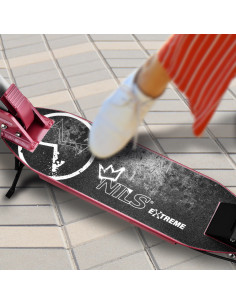 LED СКУТЕР С ДИСКОВА СПИРАЧКА NILS EXTREME