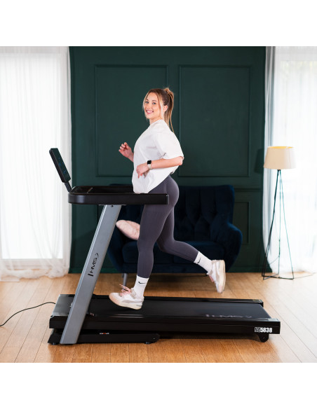 ЕЛЕКТРИЧЕСКА БЯГАЩА ПЪТЕКА HMS