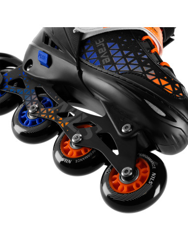 КЪНКИ 2-В-1 BRAVE BLUE РАЗМЕР M (34-38) СЪС СМЕНЯЕМОТО ХОКЕЙНО ОСТРИЕ NILS EXTREME