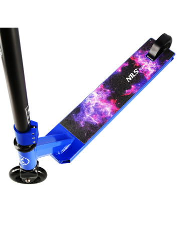 КОСМИЧЕСКИ КАСКАДЬОРСКИ РОЛЯР NILS EXTREME