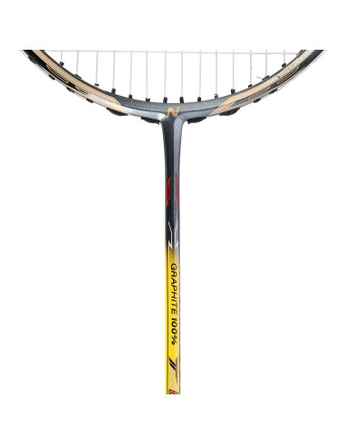 ХИЛКА ЗА БАДМИНТОН + ПРЕДПАЗЕН КАПАК NILS