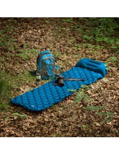 ТУРИСТИЧЕСКА ПОСТИЛКА ТЮРКОАЗ С ВЪЗДУШНА ПОМПА NILS CAMP