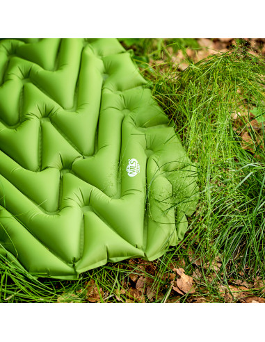 ЗЕЛЕНА ТУРИСТИЧЕСКА ПОСТЪПКА NILS CAMP