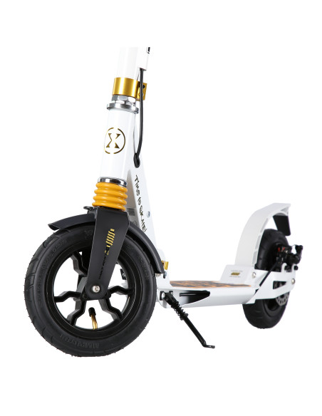 СКУТЕР БЯЛО-ЗЛАТИСТ С ДИСКОВА СПИРАЧКА NILS EXTREME