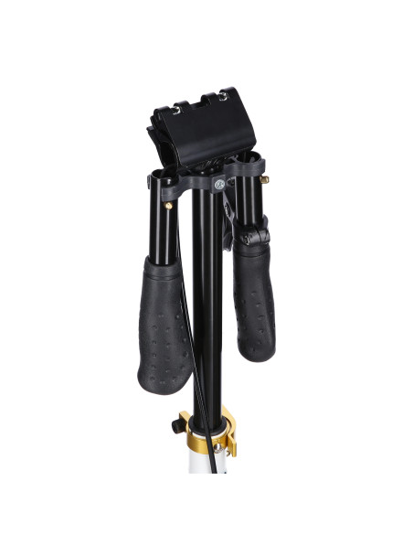 СКУТЕР БЯЛО-ЗЛАТИСТ С ДИСКОВА СПИРАЧКА NILS EXTREME