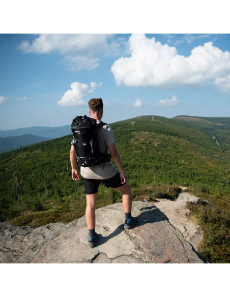 ТРЕКИНГ РАНИЦА ЧЕРНА KJOLEN 40L NILS CAMP