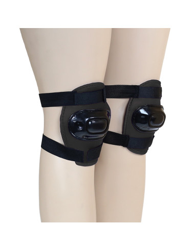 РАЗМЕР S ЧЕРЕН КОМПЛЕКТ С ПРОТЕКТОРИ