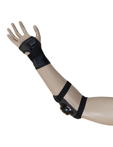 РАЗМЕР М ЧЕРЕН КОМПЛЕКТ С ПРОТЕКТОРИ