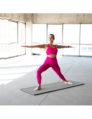 СИВО-ЧЕРНА ПОСТИЛКА ЗА ФИТНЕС С ОЧИ HMS PREMIUM