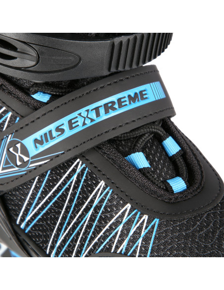 КЪНКИ 2-В-1 ЧЕРНИ/СИНИ РАЗМЕР S (31-34) СЪС СМЕНЯЕМОТО ОСТРИЕ ЗА ХОКЕЙ НА ЛЕД NILS EXTREME