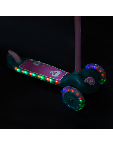 ТЮРКОАЗЕН ДЕТСКИ СКУТЕР NILS FUN