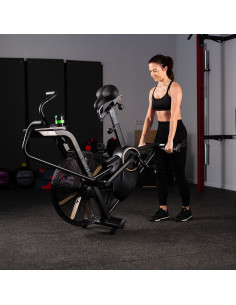 ВЪЗДУШЕН ТРЕНАЖОР ПОЛУКОМЕРЦИАЛЕН HMS