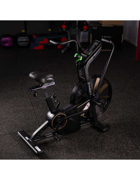 ВЪЗДУШЕН ТРЕНАЖОР ПОЛУКОМЕРЦИАЛЕН HMS