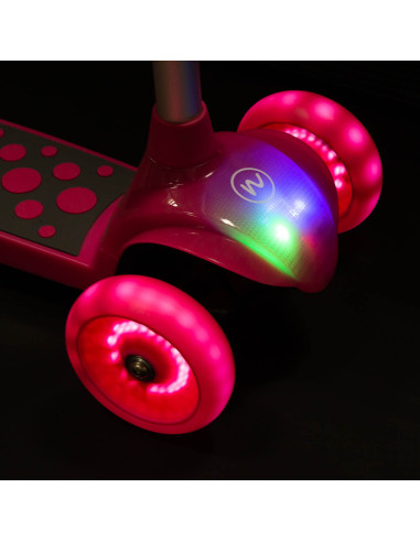 РОЗОВ ДЕТСКИ СКУТЕР NILS FUN