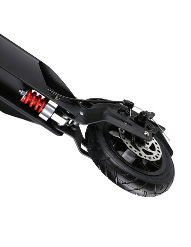 ЧЕРНО-ЧЕРВЕН СКУТЕР С ДИСКОВА СПИРАЧКА NILS EXTREME