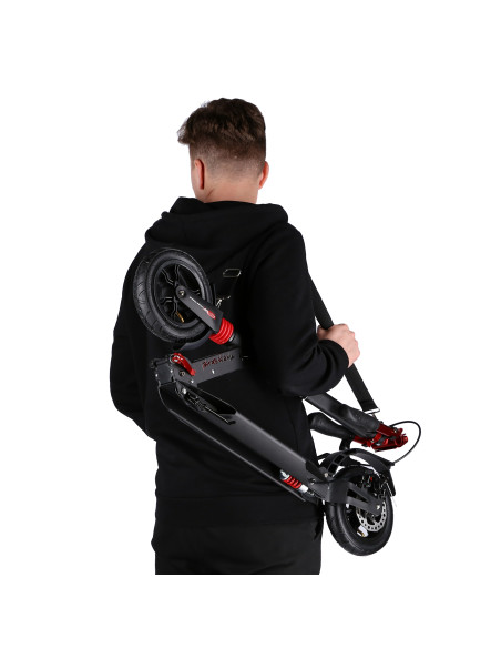 ЧЕРНО-ЧЕРВЕН СКУТЕР С ДИСКОВА СПИРАЧКА NILS EXTREME